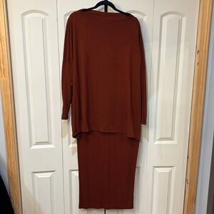 Bryn Walker russet color two piece outfit including long tunic/skirt size medium